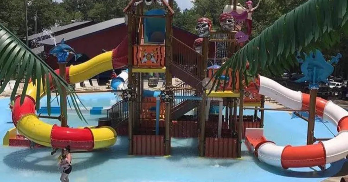 Your Guide to Making the Most of Pirates Bay Waterpark